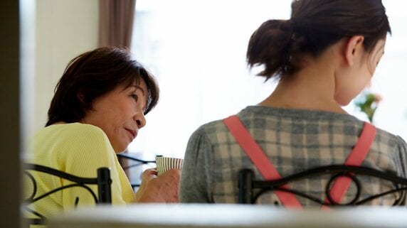 「もう我慢できません…」お風呂使用まで制限する〈どケチな74歳義母〉に44歳嫁が限界を迎えた瞬間