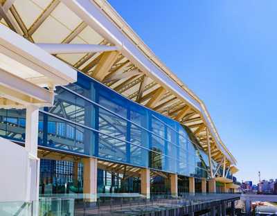 暫定開業した「高輪ゲートウェイ」駅