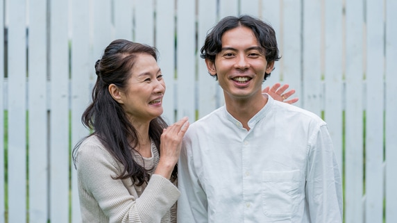 俺は1人っ子だし安泰だな…母の資産は2億5,000万円。余裕をぶっこいていた〈35歳男性〉が急に不安に駆られたワケ【相続の専門家が解説】