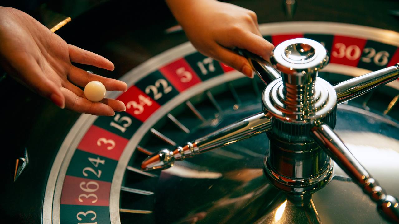 ギャンブルより勝率高し！「株の短期投資」で楽しく遊ぶ方法