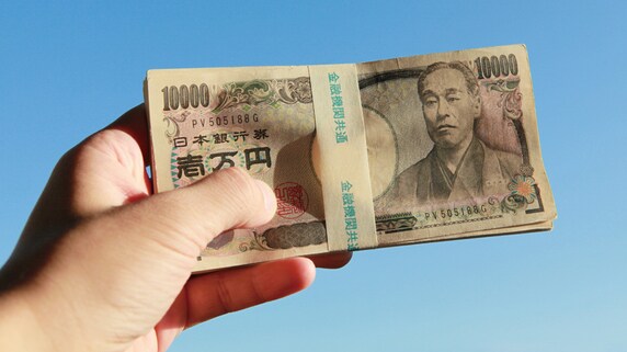 非課税枠を超えた金額で「生前贈与」をおトクに行う方法