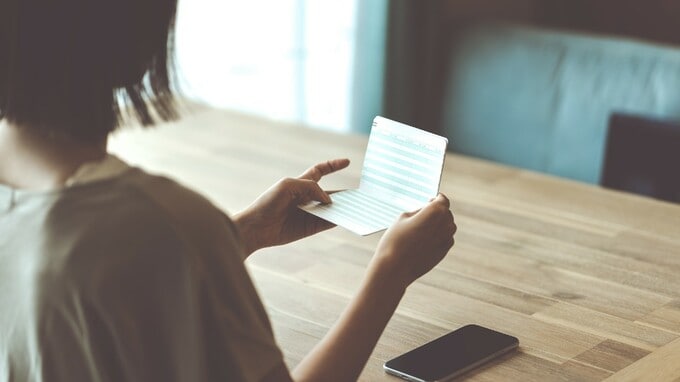 理想的な夫と平穏な家庭生活10年も…妻が「資産状況を全開示しない」と心に決める、複雑な理由