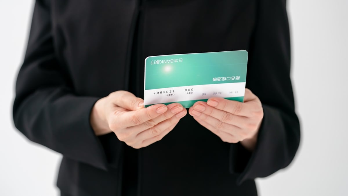 葬式費用やお布施も「節税」に…生前贈与“以外”の相続税対策〈厳選5選〉【税理士が紹介】 | ゴールドオンライン