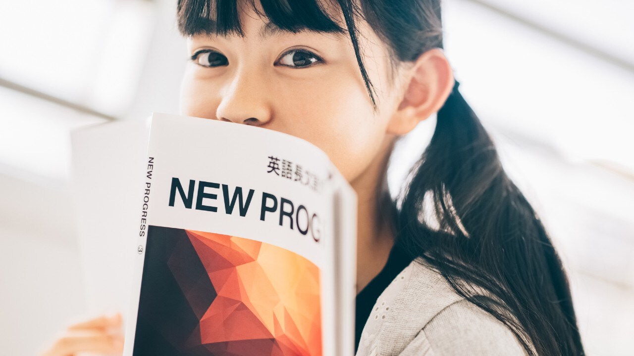 大手書店、教科書の販売数「前年比5.1倍」達成の理由【DX成功事例】