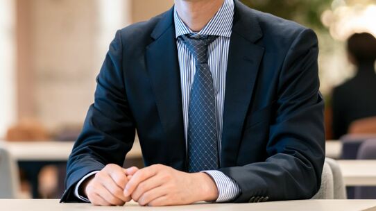 昔の商社が「20代の若造」に任せていた飼料の取引…彼が経験した「駆け引きやピンチ」の全貌