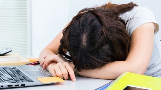 山陽新幹線の事件で注目「睡眠時無呼吸症候群」患者の特徴は?