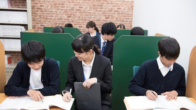 群雄割拠の塾業界…個別指導学院フリーステップの優位性