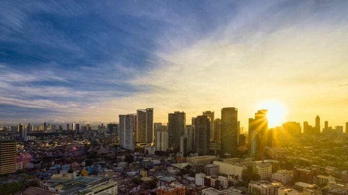 フィリピン「連続利上げ」の衝撃…不動産・株式市場への影響と今後の投資シナリオ