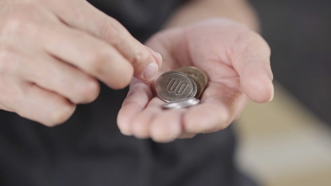 知らなかった…年金見込額「月13万円」で老後が不安な59歳男性「月400円」で年金受給額を増やせる“錬金術”に歓喜【CFPの助言】