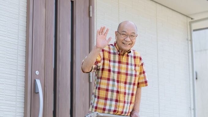 「やっと帰ったか…」年金月22万円・倹約生活を送る72歳、GW終盤「じぃじ、またね」可愛い孫との別れに“思わず笑顔”のワケ
