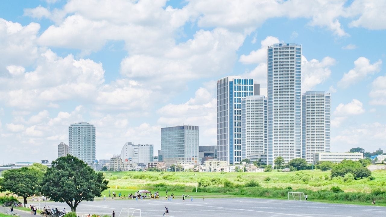 ペアローンにして本当によかった…〈年収800万円〉39歳夫、周囲の反対を押し切り「1億円のタワマン購入」が正解だった納得のワケ