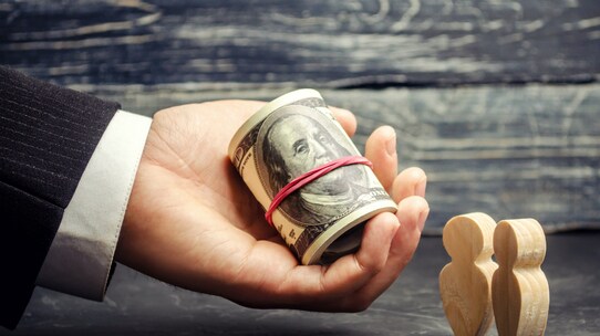 200万円の相続が1億円の借金に…見えない負債相続の落とし穴