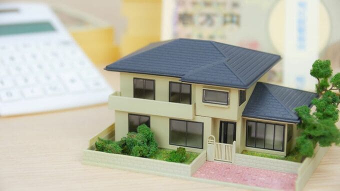 資産4,000万円の35歳・エリート夫が急逝…専業主婦の妻と子に相続税はかかる？節税「アリナシ」でここまで違う衝撃の差額