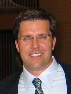 J.D. パワー／クリストファー・リス