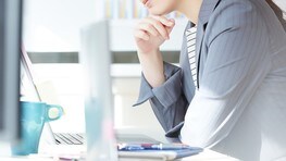 経営の専門家が解説！サラリーマンだからこそ稼げる最強の副業術