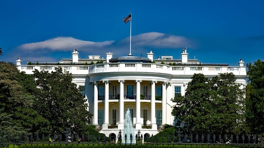 トランプ大統領の誕生　日本の株式市場への影響