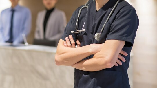 「99%以上が潰れない事業」だったが…「今後開業する医師」に起こる激変