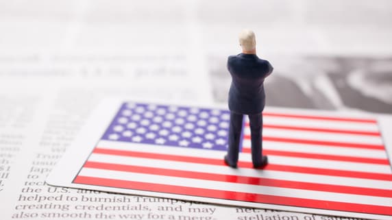 就任から100日を迎えたトランプ大統領。支持率低迷の起死回生の“所得税ゼロ”構想…〈減税×関税〉で「100年前のアメリカ」へと回帰か【国際税理士が解説】