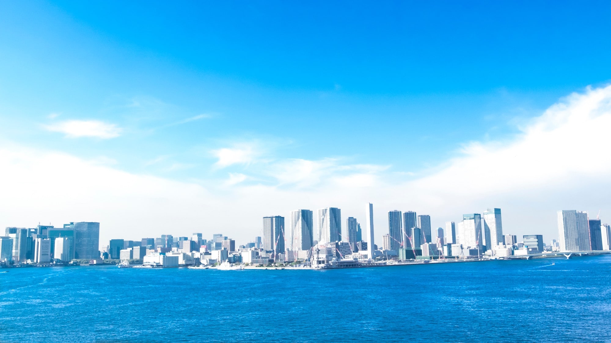 2019年、日本の投資家が描く「不動産投資の戦略」をリサーチ