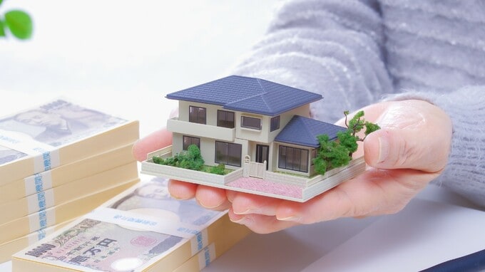 老後資金「持ち家」を活用して確保する！〈リバースモーゲージ〉〈リースバック〉のしくみ【FPが解説】
