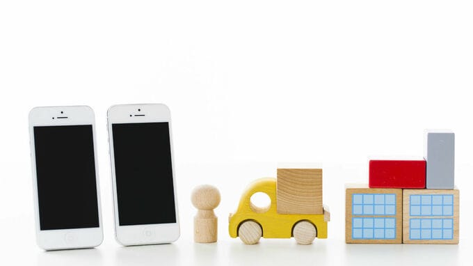 鴻海、南京にスマホ工場 設備投資関連銘柄に注目