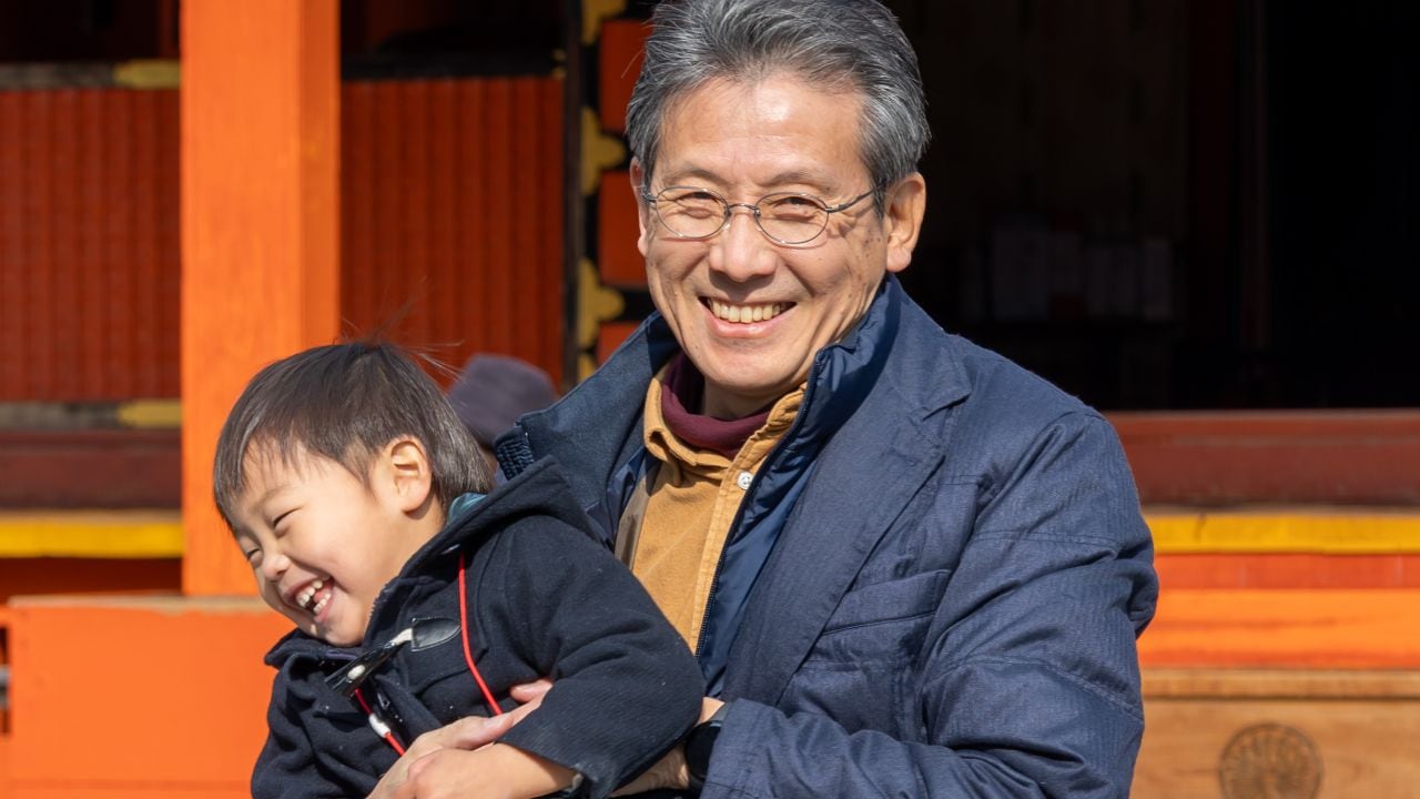 孫の「また明日ね。」が、これほど怖いとは…〈退職金3,200万円〉〈年金月28万円〉定年サラリーマンを追い詰める「孫出費」の正体