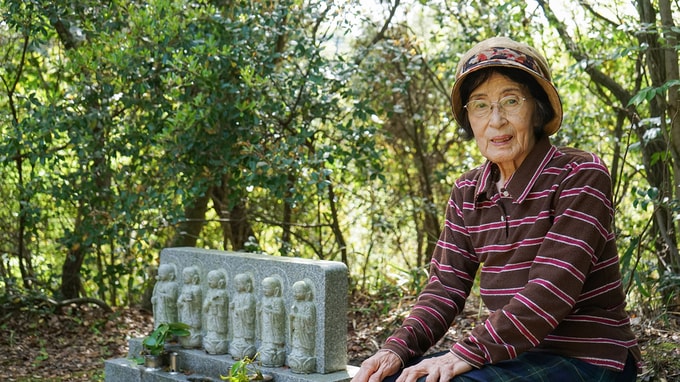 お墓はあんたが守ってね…75歳母親から「墓守」を託された40歳長女、樹木葬という選択に至ったワケ