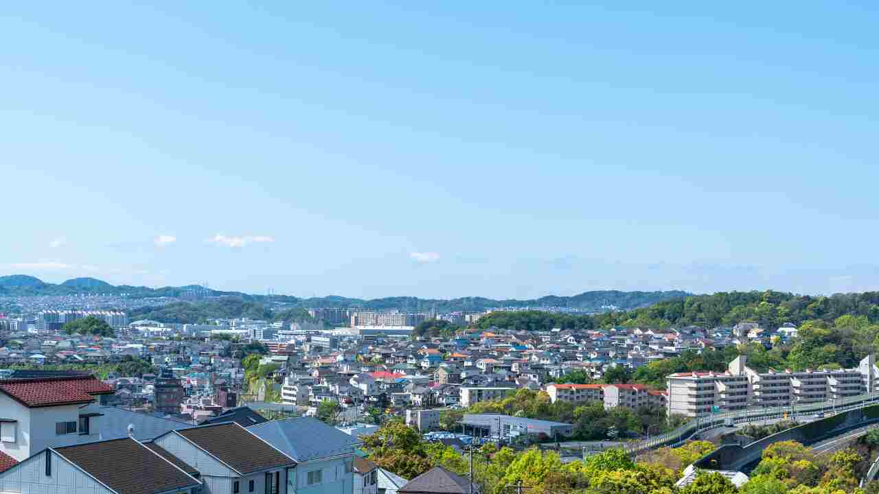 「人口は減少し続けているのに、住宅は増え続けている…」まもなく日本に訪れる大破綻