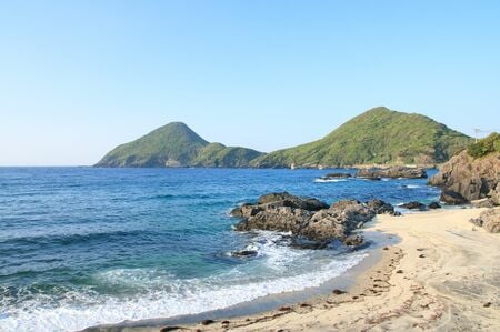 （屋久島の海（鹿児島県）／PIXTA）