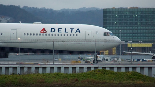 「デルタ航空」がアトランタ国際空港の拡張に力を注いでいる