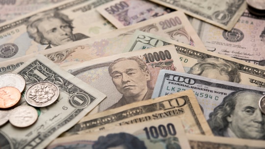 先週末の米ドル/円急落は、最近「小動き過ぎたこと」が原因？（画像はイメージです／PIXTA）