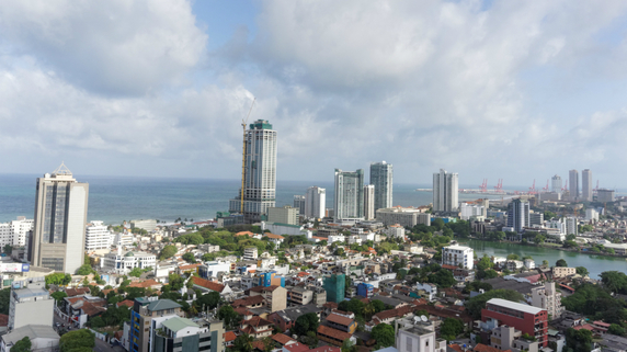 スリランカ、外国人投資家に対する規制を緩和へ