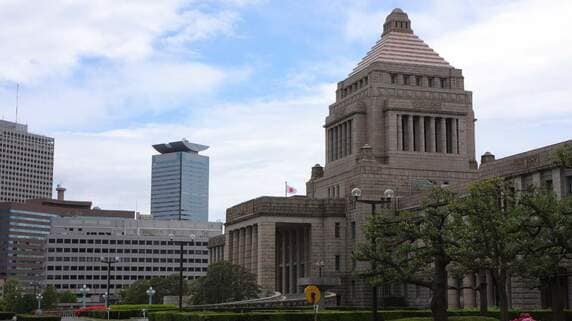 “高市円安”はどこまで戻る？ 2013年アベノミクス以来の株高調整に注目…今週の予想レンジは〈150～155円〉【国際金融アナリストが解説】