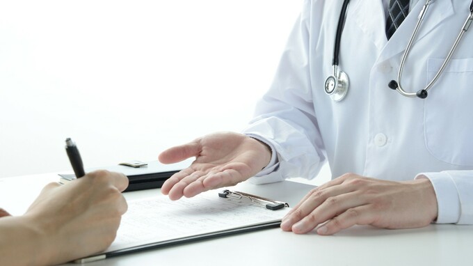 雇用契約作成のポイント…医師・看護師・医療事務…職種や雇用形態ごとに必ず入れておくべき「労働契約の基本事項」を解説