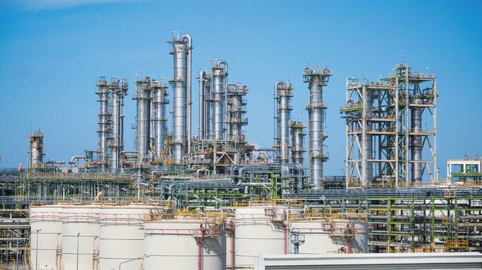 資源・エネルギー価格の暴落で苦戦する「投機マネー」の現状