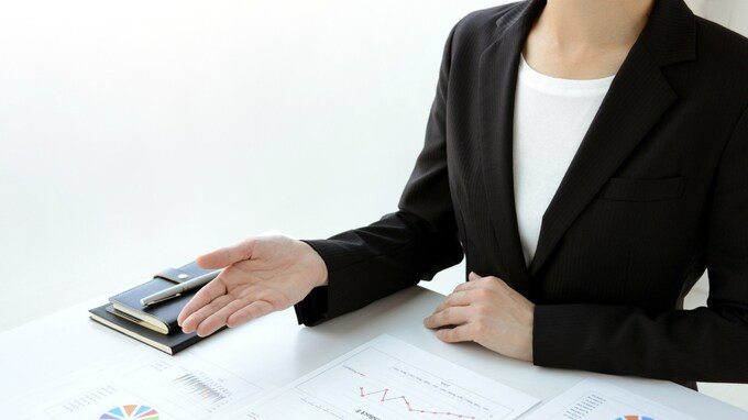 投資用不動産を購入した須藤に再びかかってきた電話