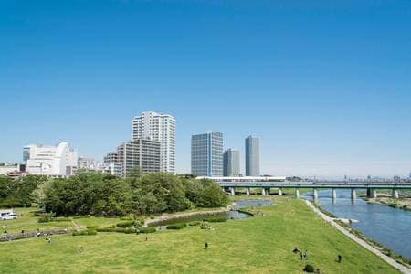 多摩川沿いの二子玉川