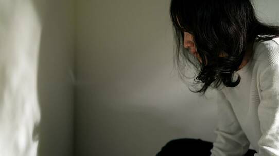 「姉妹間の相続トラブル」の特殊性…背景に潜む〈夫の経済格差〉の問題【弁護士が解説】