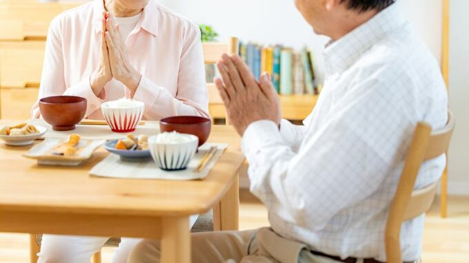 「まさか、うちの子に…」息子からの拒絶に言葉を失った70代夫婦。〈築40年の公営住宅〉で始まった静かな暮らし