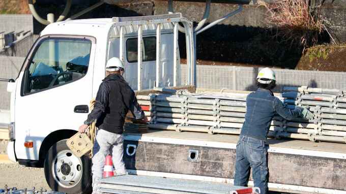 「毎年賃金が下がる。もう限界…」日本人の給料を上げるには「移民を三千万人受け入るべき」ワケ