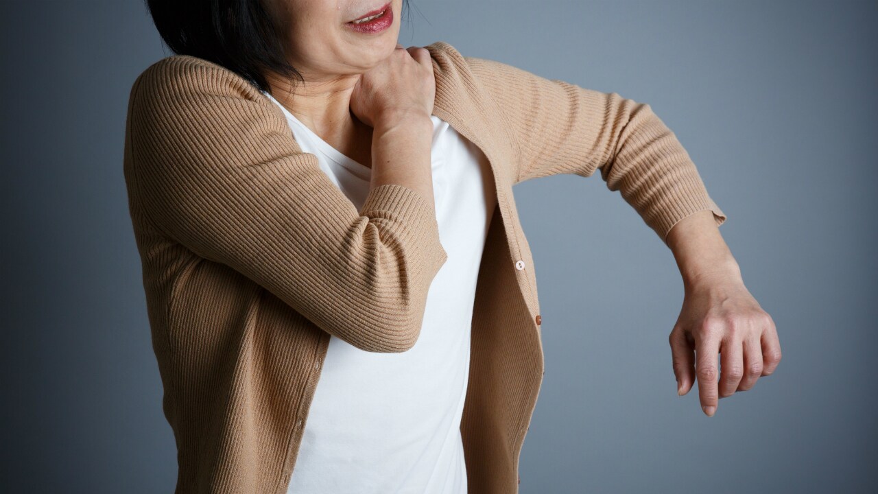 「肩の痛み」を感じたら、速やかに医療機関を受診すべき理由