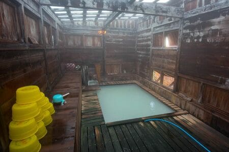 （下風呂温泉（青森県）／PIXTA）