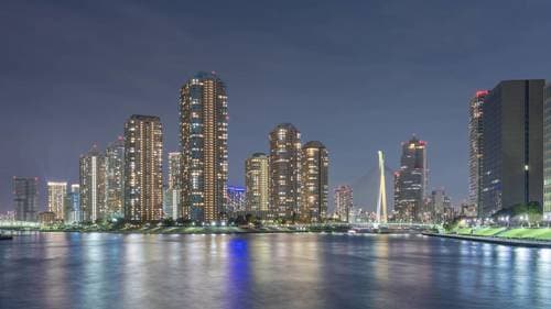 相続放棄されると、管理費や修繕積立金その他費用が滞納され、ほかの管理組合員に負担がかかるという。（※写真はイメージです／PIXTA）