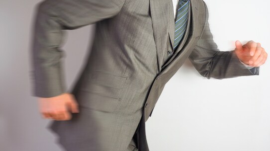 「突き抜けた行動」を実践している会社の具体的な事例