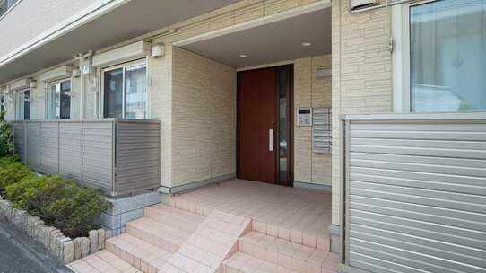【医師の資産運用】51歳・勤務医、不動産投資で年間「480万円」の副収入