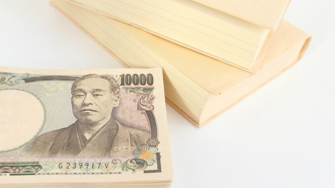 「夢の印税生活」の実現性は？ 人気漫画家への苦難の道のり