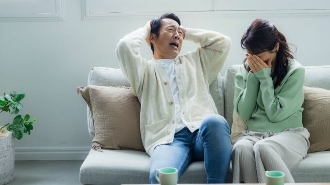 子育て終わった、やっと貯金できる！→50代仲良し夫婦、10年で急ピッチ。定年退職までに老後資金3,000万円を作り、年金288万円で快適な老後をスタートも…1年後、「喧嘩しかしてません」後悔の理由【FPが解説】