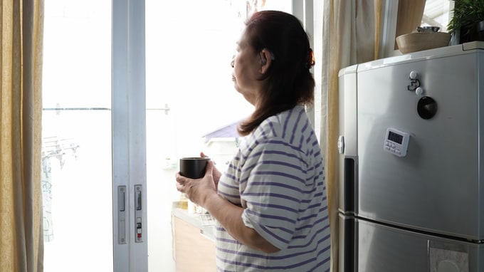 「孫に会えなくて寂しい。でも、せいせいした」娘家族に、月14万円の年金から“月6万円のお小遣い”を出していた72歳女性。きっぱりやめたあと、静かな家で守った〈本当の自由〉【FPが解説】