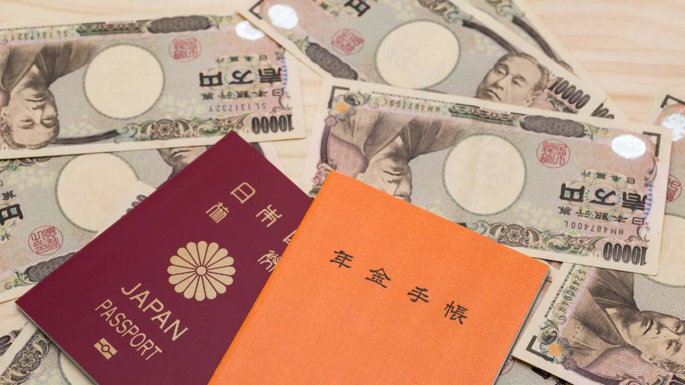 海外移住で住民票を抜いたら…「銀行口座」「税」など、金融関係で「困ること」 ゴールドオンライン