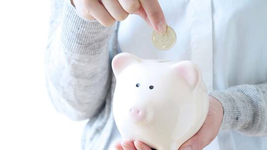 2022年高校の家庭科の授業で「投資教育」がはじまる。日本の金融教育が海外より遅れている理由